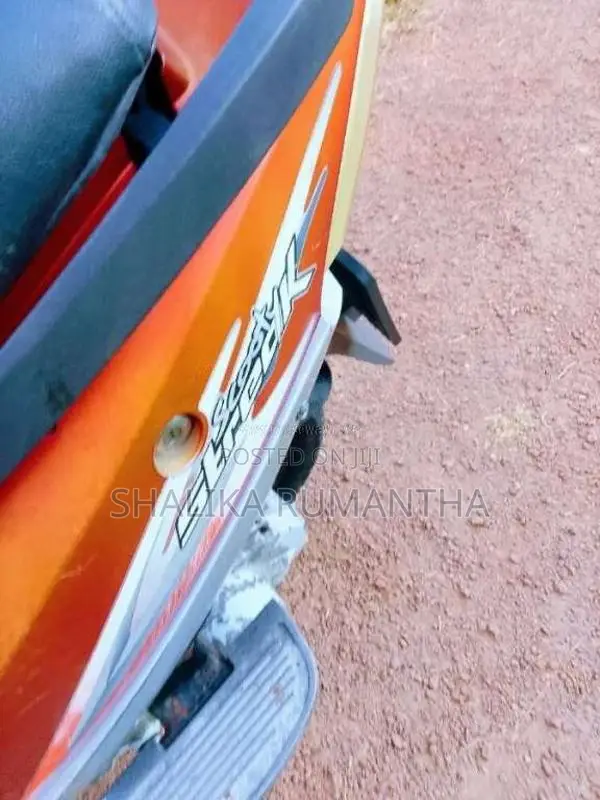TVS Scooty Streak 2010 Motorbike (Used)