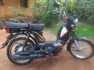TVS XL100 Heavy Duty 2025 Motorbike (Used)