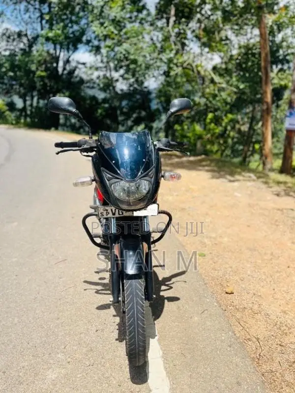Bajaj Pulsar 150 2010 Motorbike (Used)