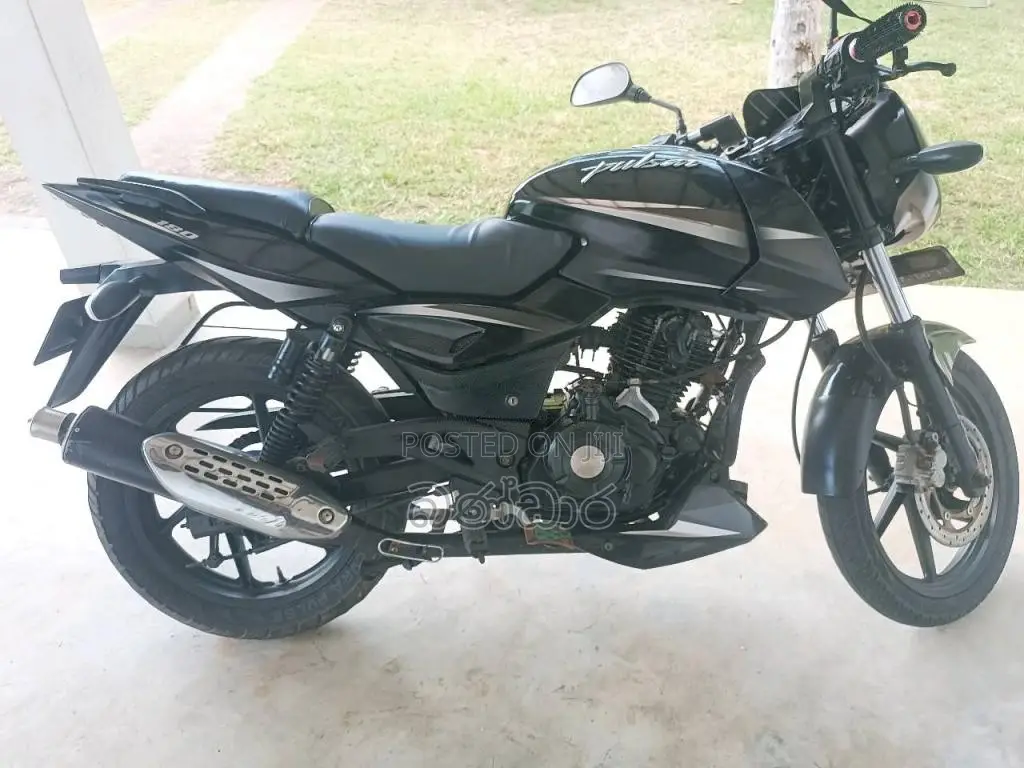 Bajaj Pulsar 2013 Motorbike (Used)