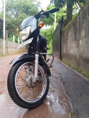 Bajaj CT-100 2013 Motorbike (Used)