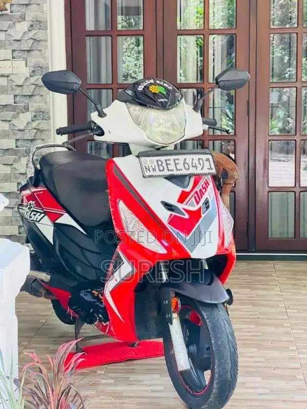 Hero Dash 2017 Motorbike (Used)