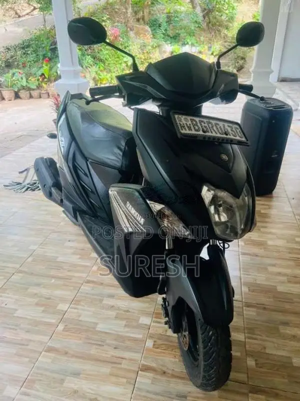 Yamaha ZR 2018 Motorbike (Used)