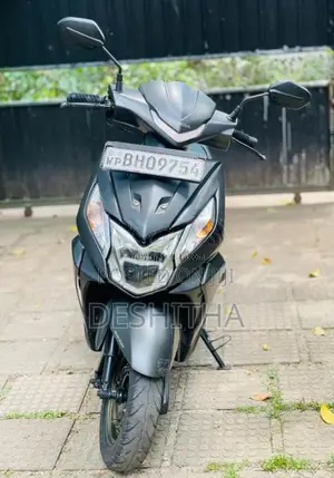 Honda Dio Dx 2019 Motorbike (Used)
