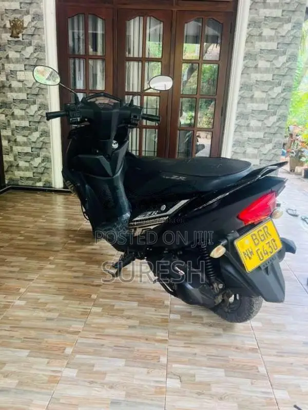 Yamaha ZR 2018 Motorbike (Used)