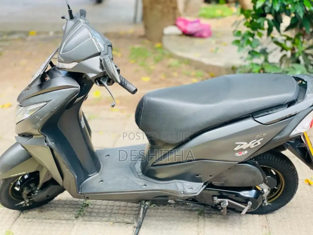 Honda Dio Dx 2019 Motorbike (Used)