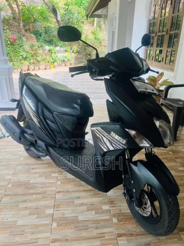 Yamaha ZR 2018 Motorbike (Used)
