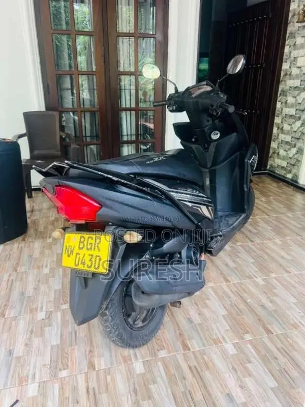 Yamaha ZR 2018 Motorbike (Used)