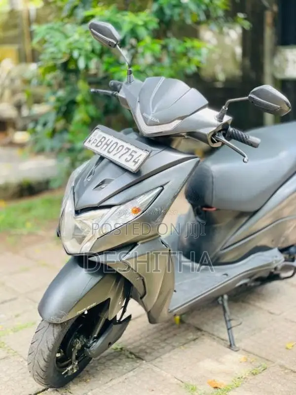 Honda Dio Dx 2019 Motorbike (Used)