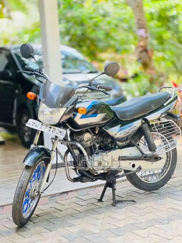 Bajaj CT-100 2011 Motorbike (Used)