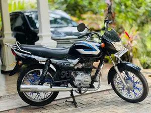 Bajaj CT-100 2011 Motorbike (Used)