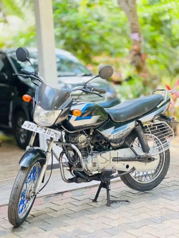 Bajaj CT-100 2011 Motorbike (Used)