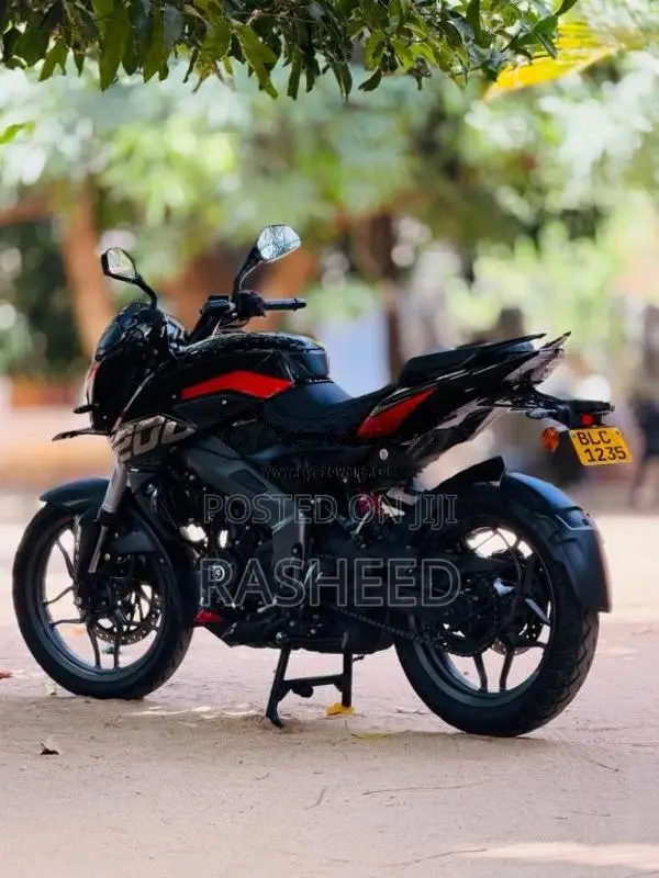 Bajaj Pulsar NS200 2026 Motorbike (Used)