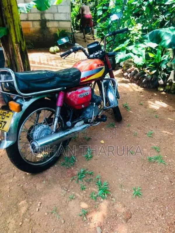 Hero-Honda Cd Dawn 2004 Motorbike (Used)
