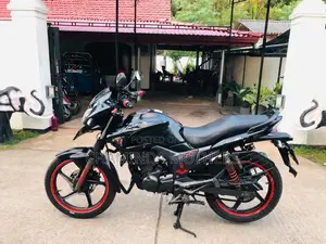 Hero-Honda Hunk 2013 Motorbike (Used)