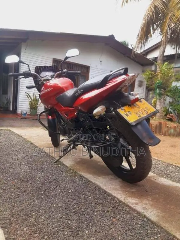 Bajaj Pulsar 2006 Motorbike (Used)