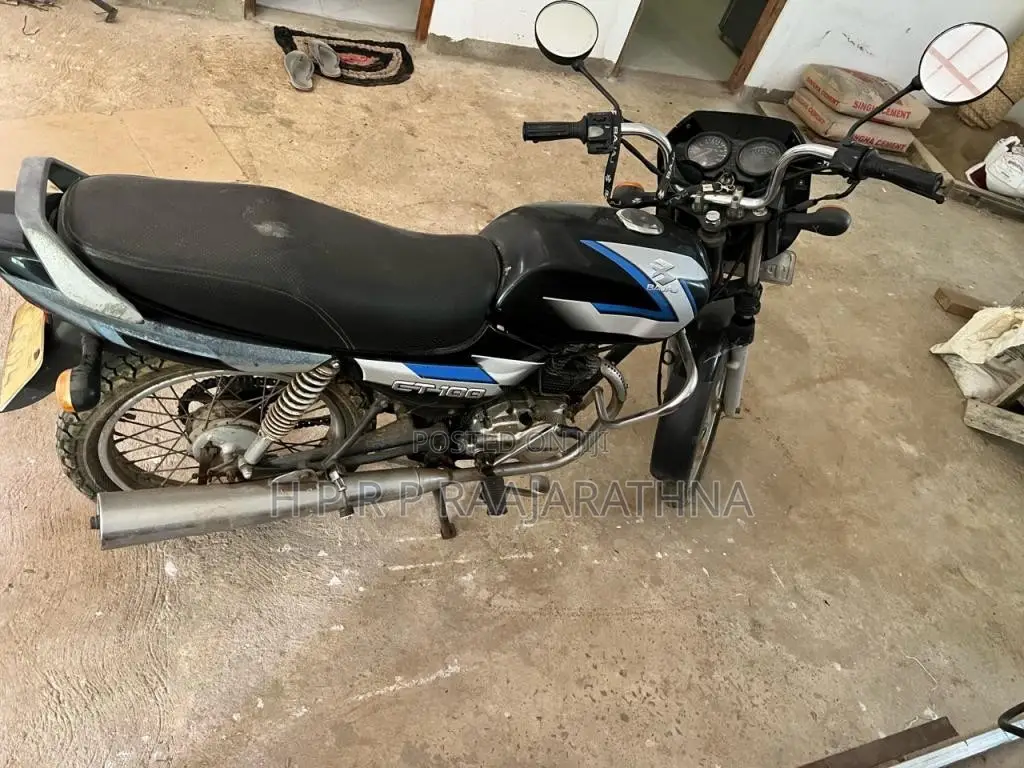 Bajaj CT-100 2004 Motorbike (Used)