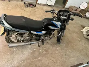 Bajaj CT-100 2004 Motorbike (Used)
