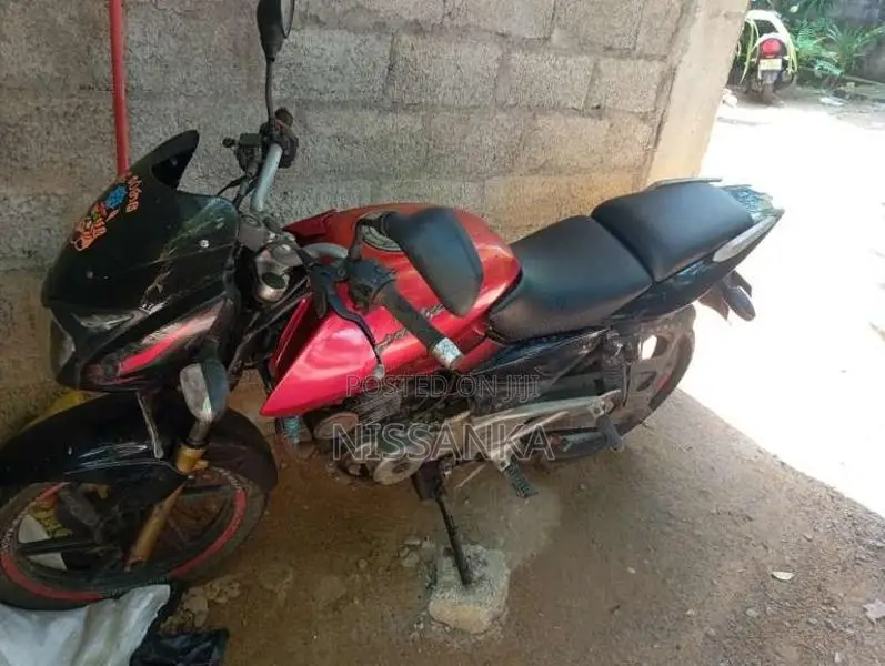 Bajaj Pulsar 200 2008 Motorbike (Used)