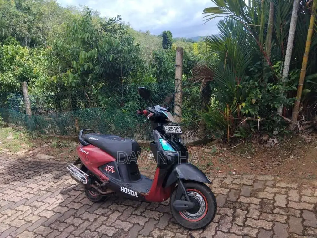 Hero Pleasure 2011 Motorbike (Used)