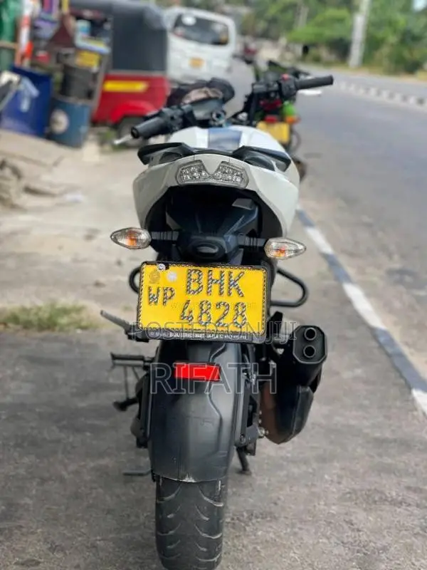 TVS Apache 200 2017 Motorbike (Used)