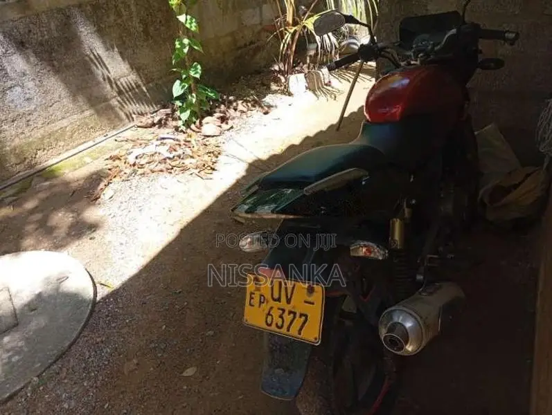 Bajaj Pulsar 200 2008 Motorbike (Used)