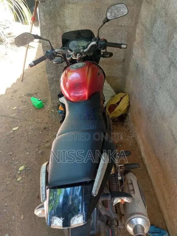 Bajaj Pulsar 200 2008 Motorbike (Used)