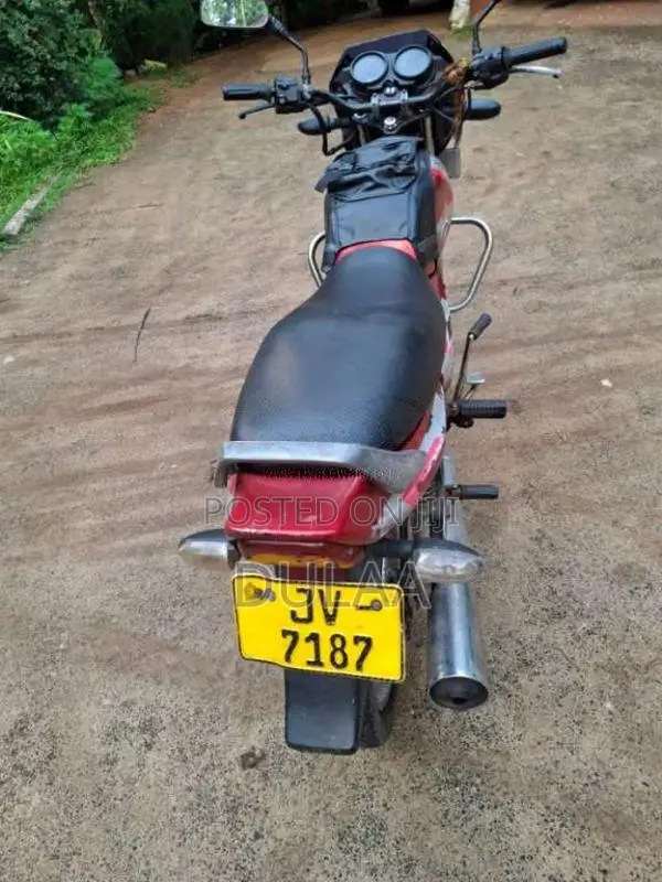 Bajaj CT-100 2005 Motorbike (Used)
