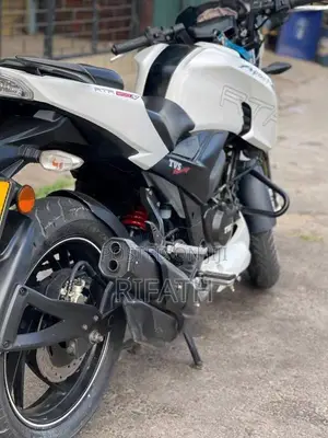TVS Apache 200 2017 Motorbike (Used)