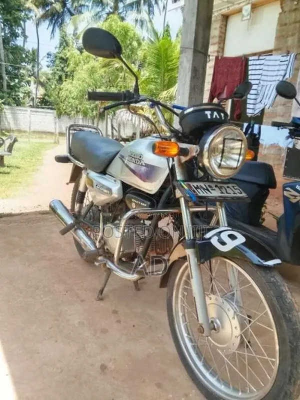 Hero-Honda Cd Dawn 2006 Motorbike (Used)