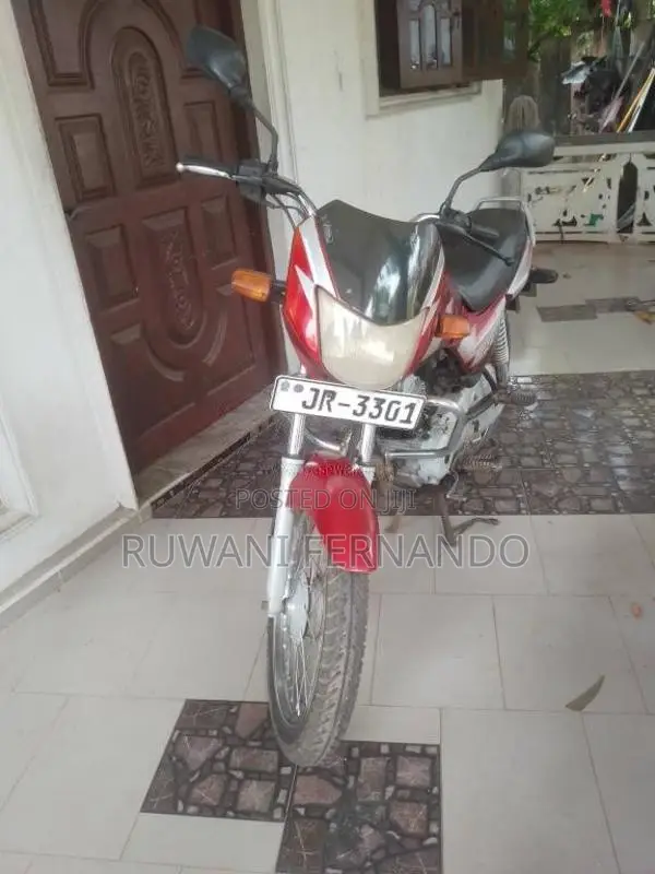 Bajaj CT-100 2005 Motorbike (Used)