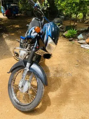 Bajaj CT-100 2014 Motorbike (Used)
