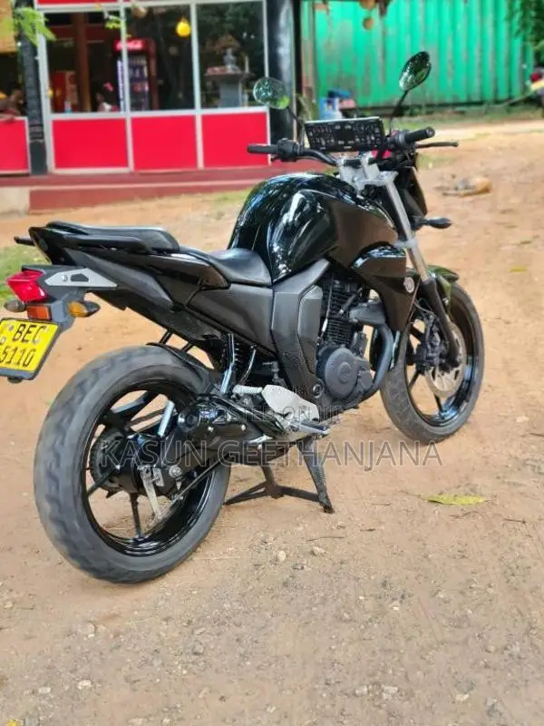 Yamaha FZ-S 2016 Motorbike (Used)