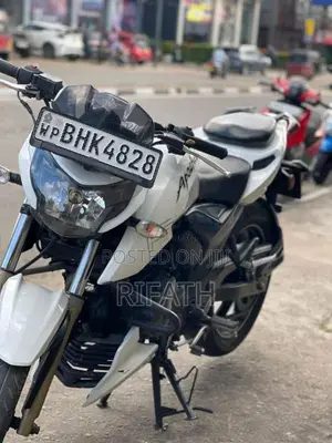 TVS Apache 200 2017 Motorbike (Used)