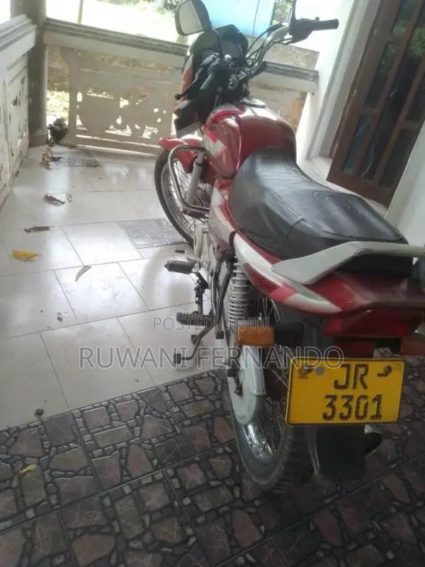 Bajaj CT-100 2005 Motorbike (Used)