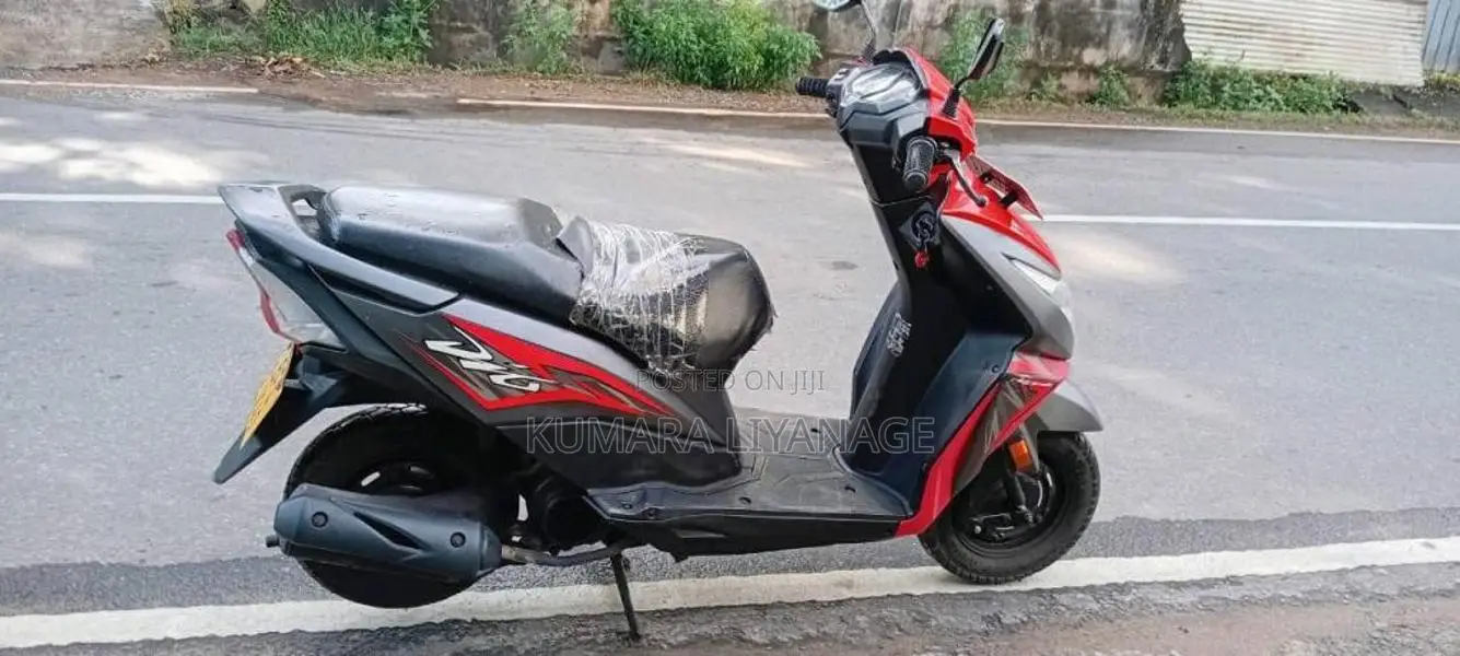 Honda Dio 2017 Motorbike (Used)