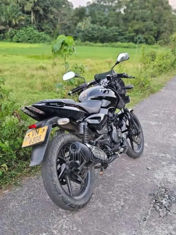 Bajaj Pulsar 2010 Motorbike (Used)
