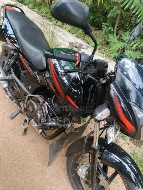 Bajaj Pulsar 2017 Motorbike (Used)