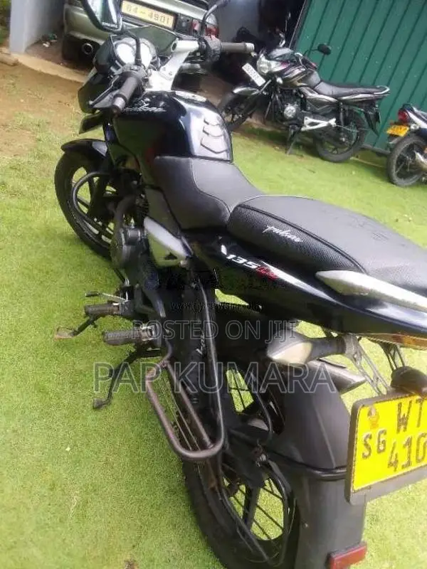 Bajaj Pulsar 135 2011 Motorbike (Used)