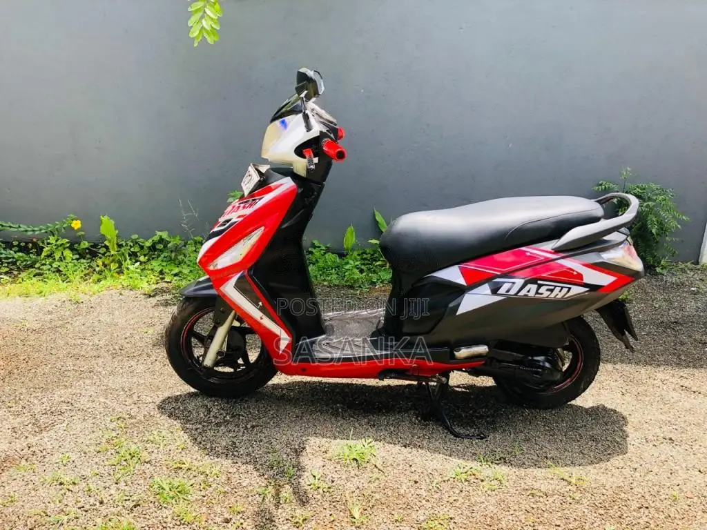 Hero Dash 2016 Motorbike (Used)