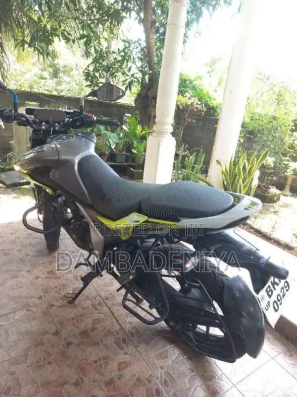 Bajaj N125 2025 Motorbike (Used)