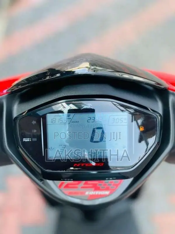 TVS Ntorq 2025 Motorbike (Used)