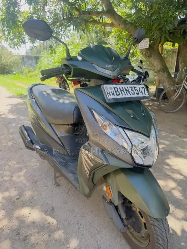 Honda DIO 2019 Motorbike (Used)
