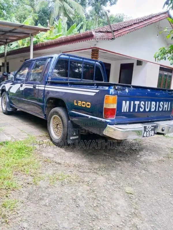 Mitsubishi L200 1987 Pickup (Used)