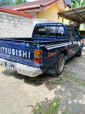 Mitsubishi L200 1987 Pickup (Used)