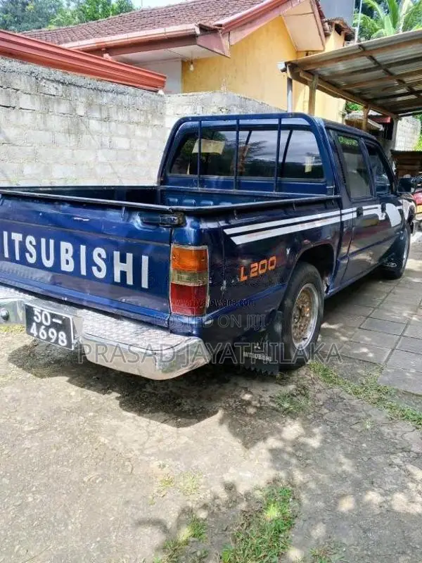 Mitsubishi L200 1987 Pickup (Used)