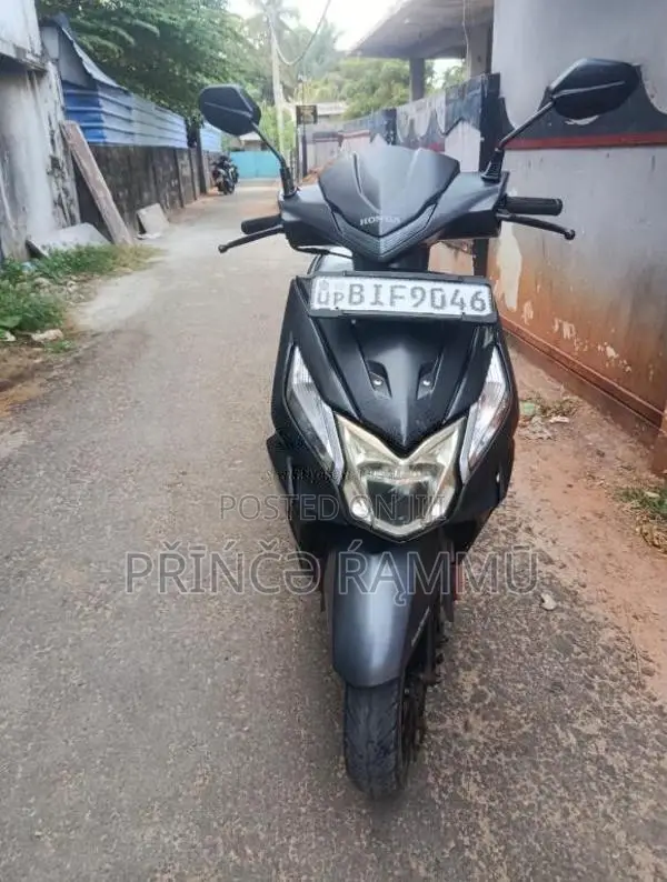 Honda Dio 2019 Motorbike (Used)