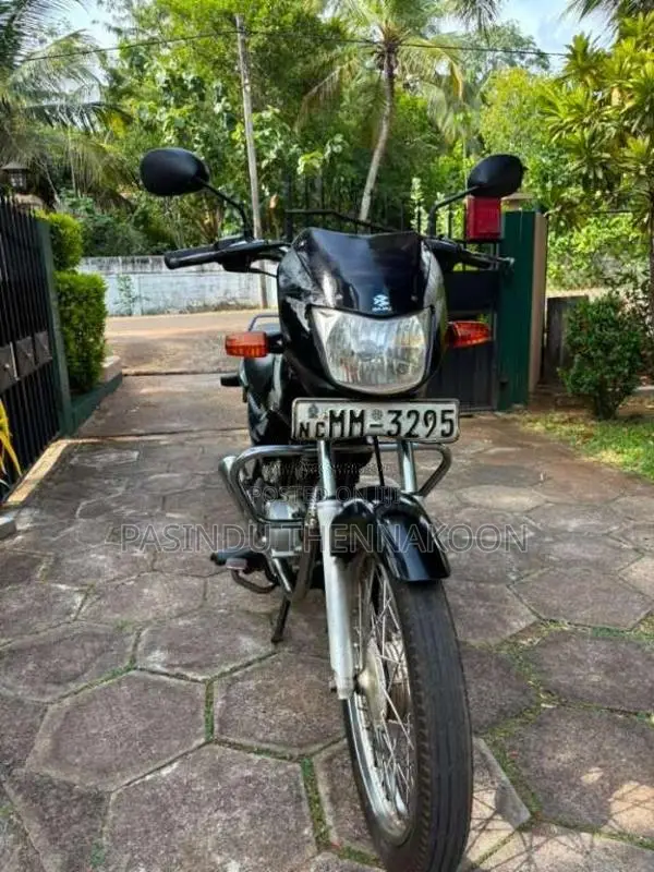 Bajaj CT-100 2005 Motorbike (Used)