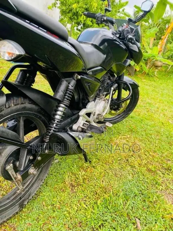 Bajaj Pulsar 2013 Motorbike (Used)