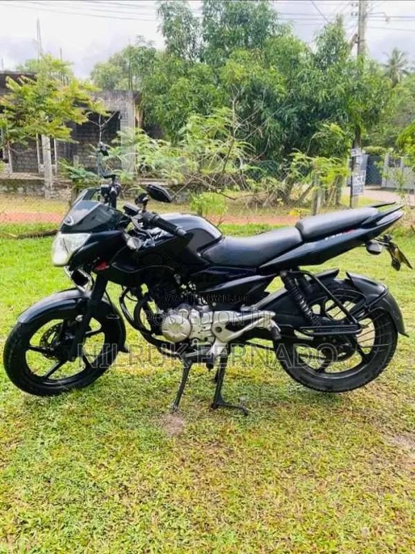 Bajaj Pulsar 2013 Motorbike (Used)